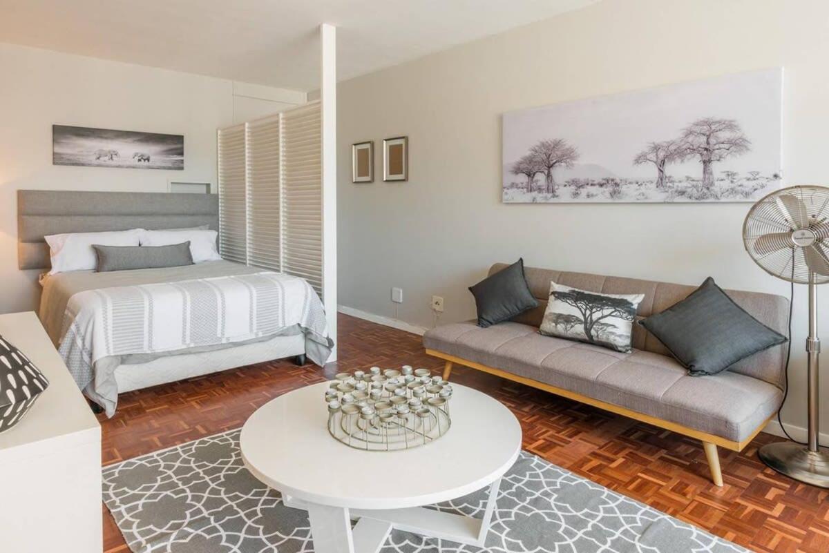 Apartamento Tranquil Garden With Pool Mountain Views Cidade Do Cabo